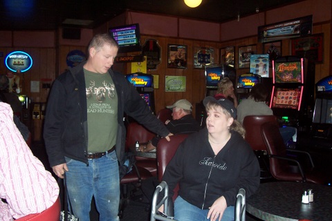 TJ (Theresa) & her bf Lee show up.